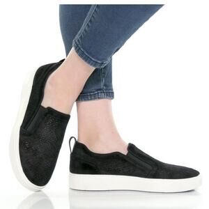 Vionic Women's 9 Black Suede Kimmie Perf Slip On Sneaker Casual Comfort BR29-9